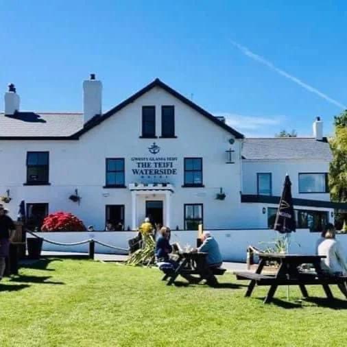 The Teifi Waterside Hotel foto