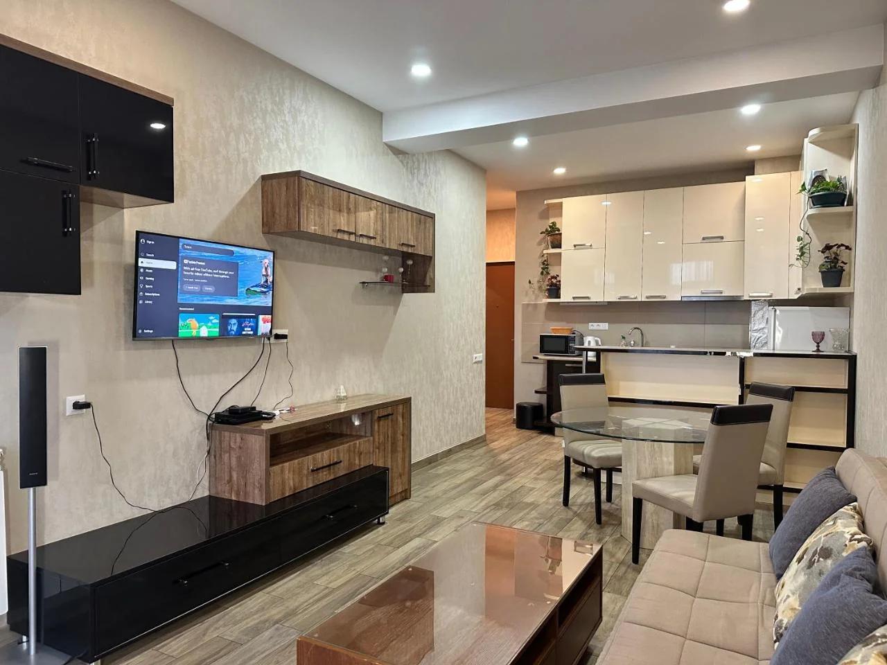 Apartment in Ortachala photo