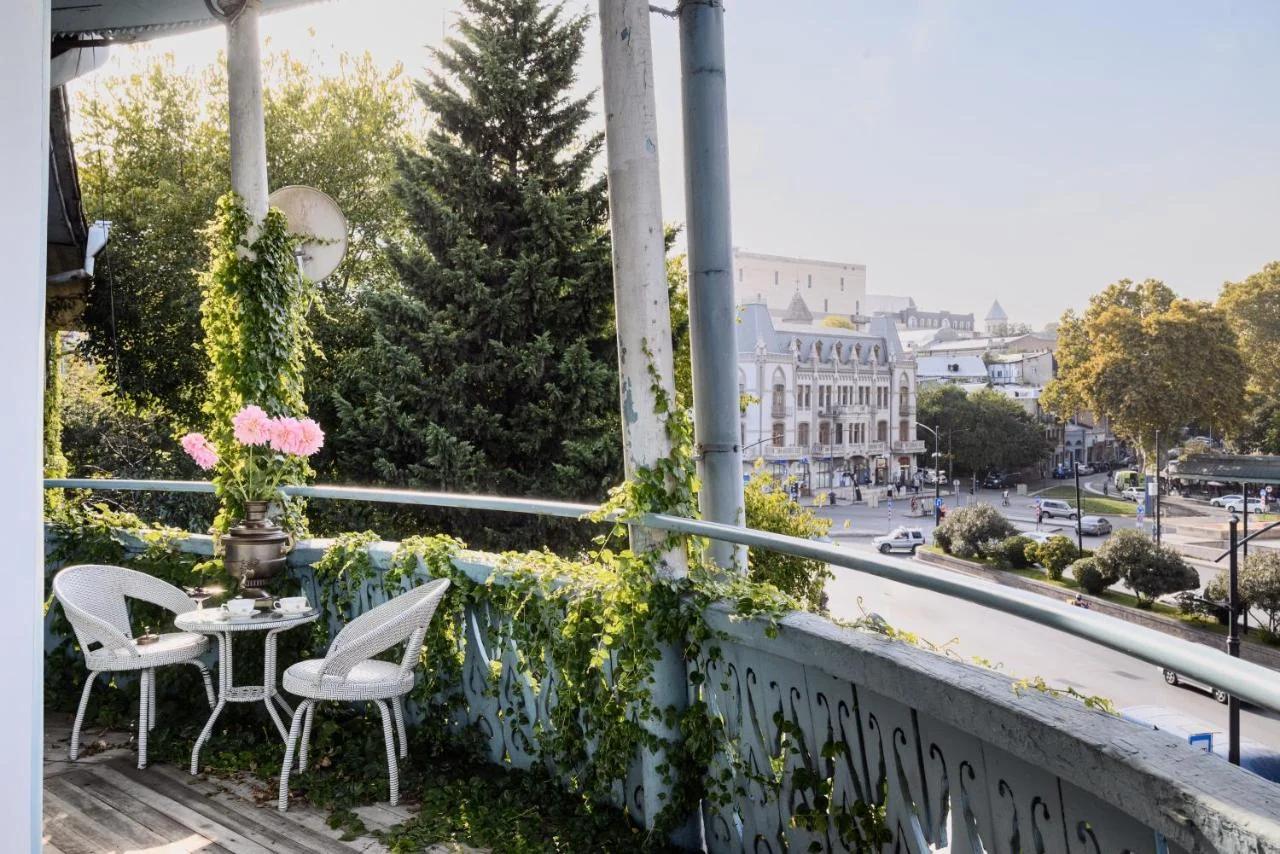 Blue Balcony Hotel foto