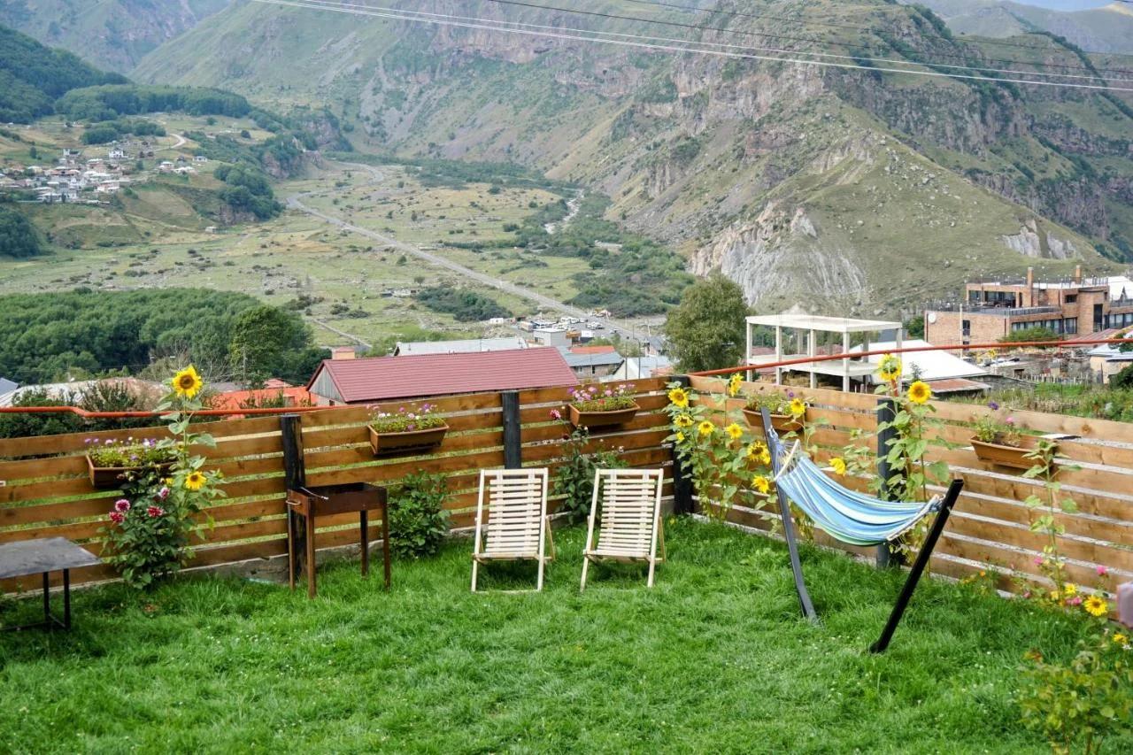 Cottage Caucasus photo