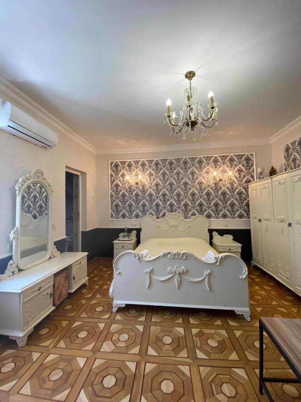 House 8 in the Old Tbilisi photo