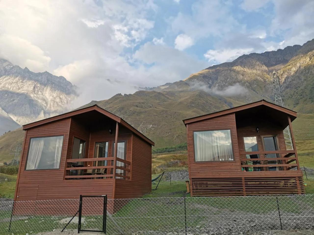 Kazbegi Twins foto