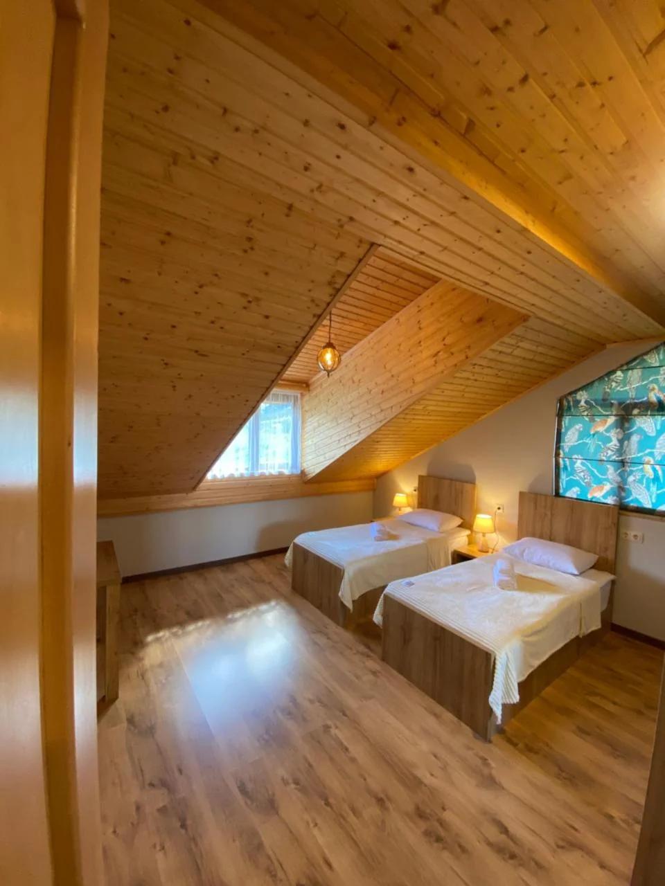 Lanchvali Inn photo