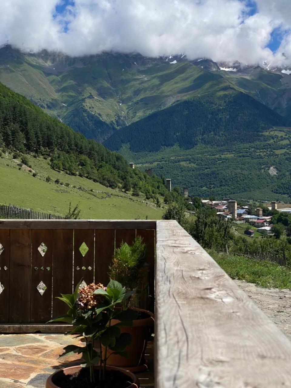 Lanchvali Inn photo