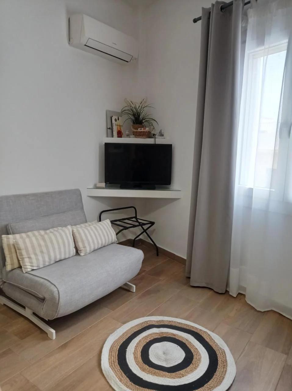 Aeolia apartments photo