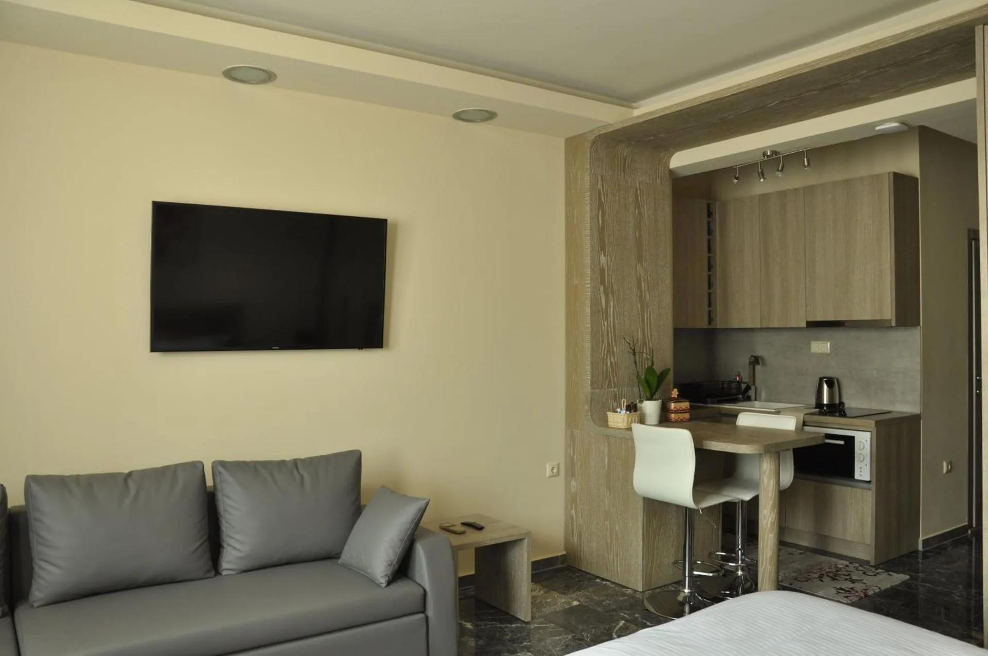 Agias Sofias Street Luxurious Studio photo