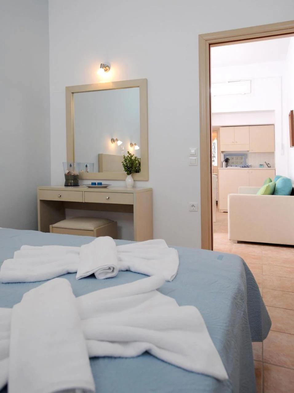 Aigaio Studios tinos foto
