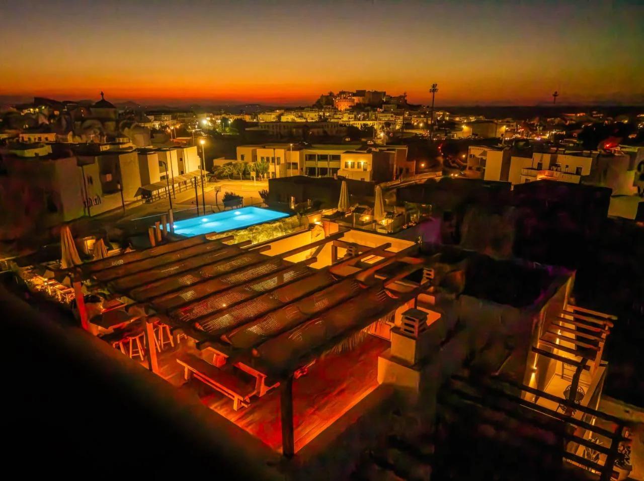 Alenor City Hotel photo