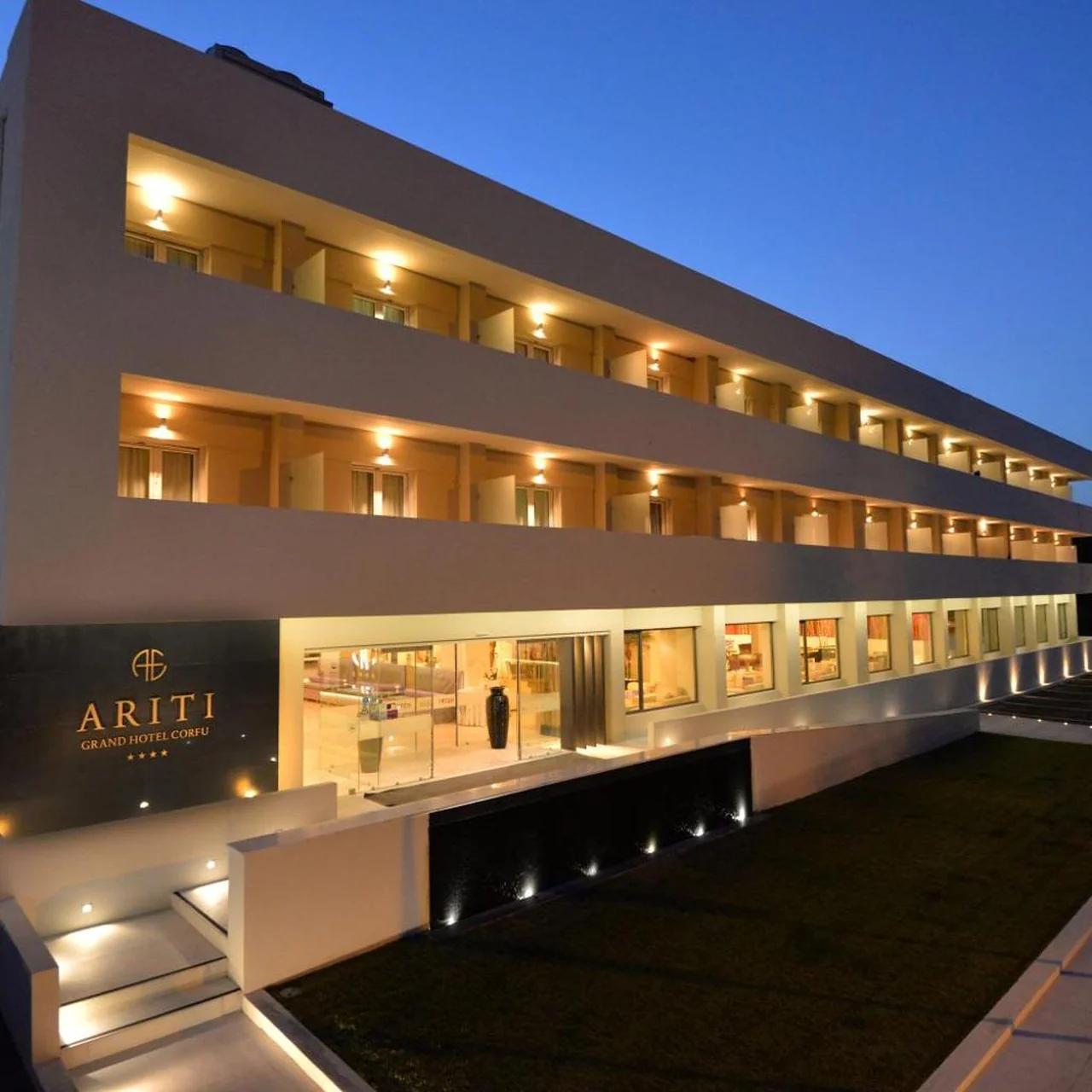 Ariti Grand Hotel photo