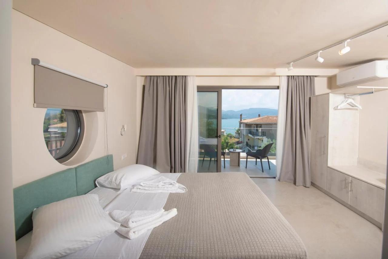 Avali Deluxe Apartments photo
