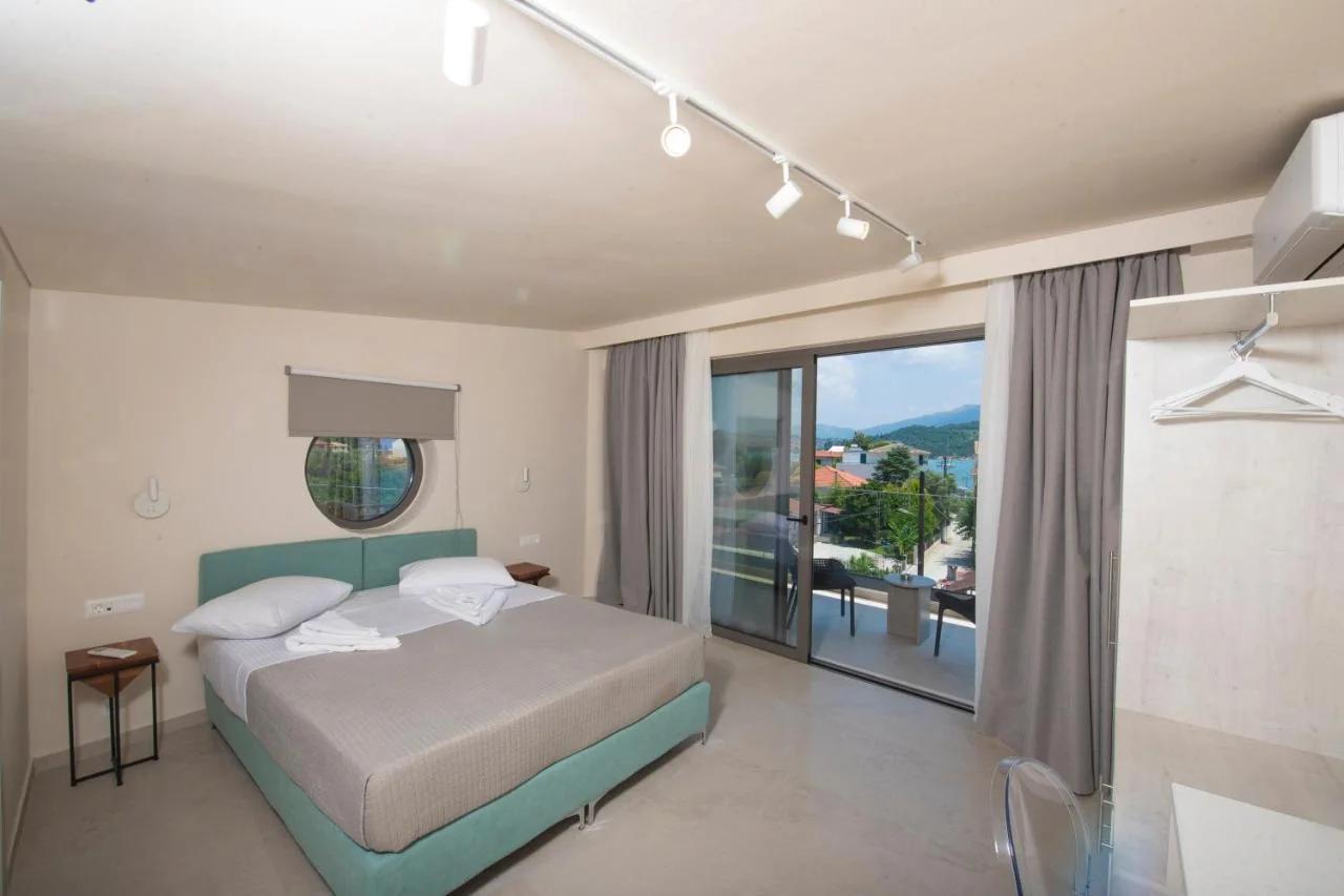 Avali Deluxe Apartments photo