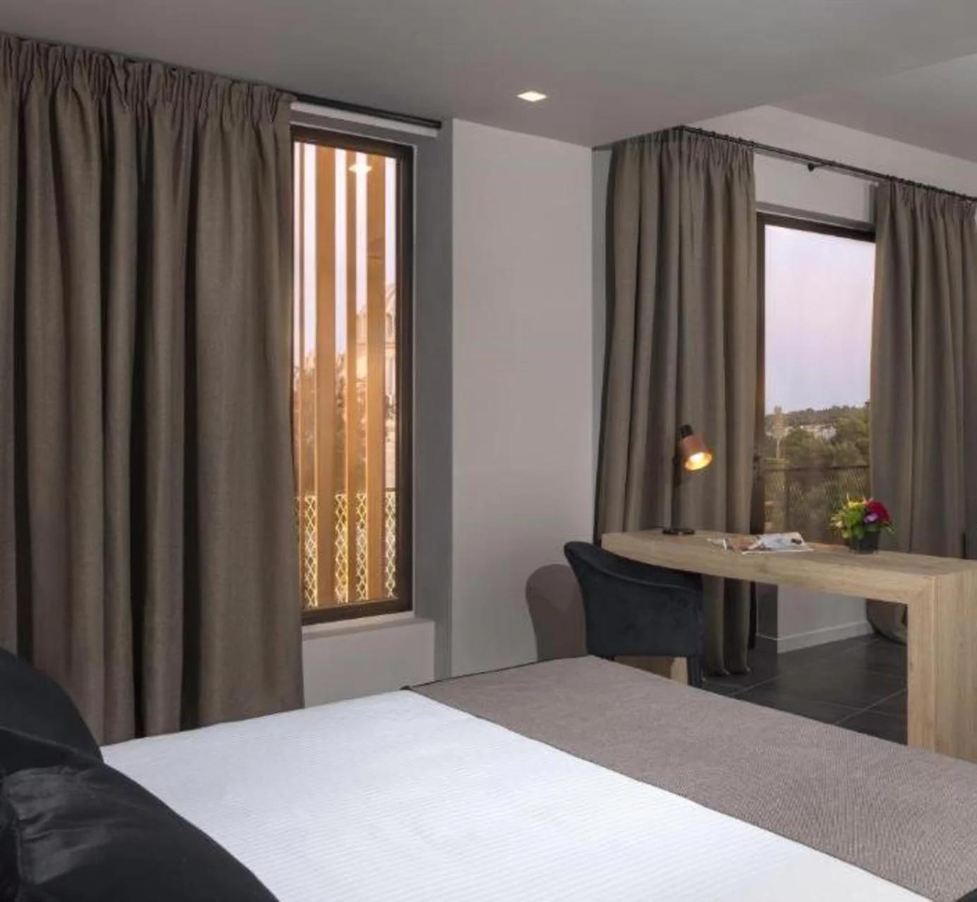 Azur Suites photo