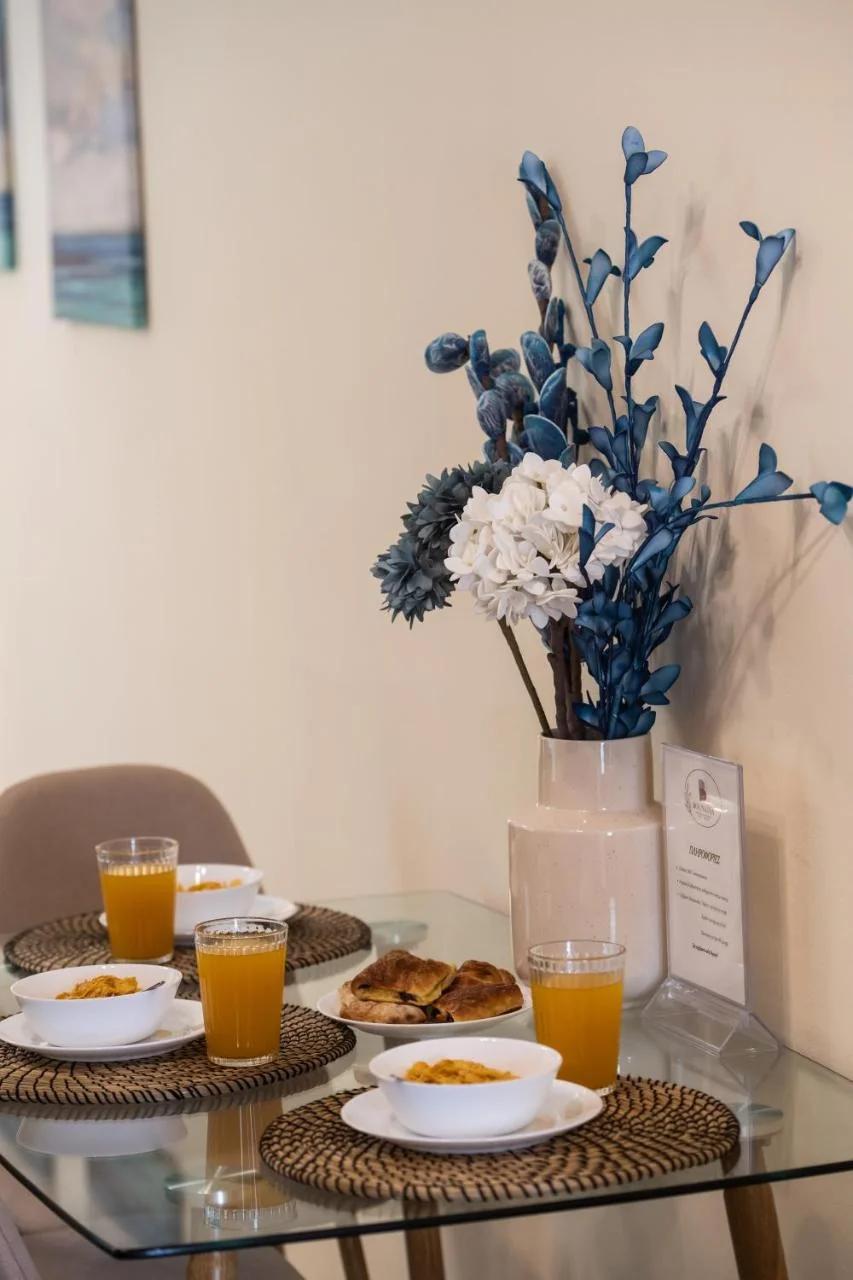 Bounatsa Studios & Apartments photo
