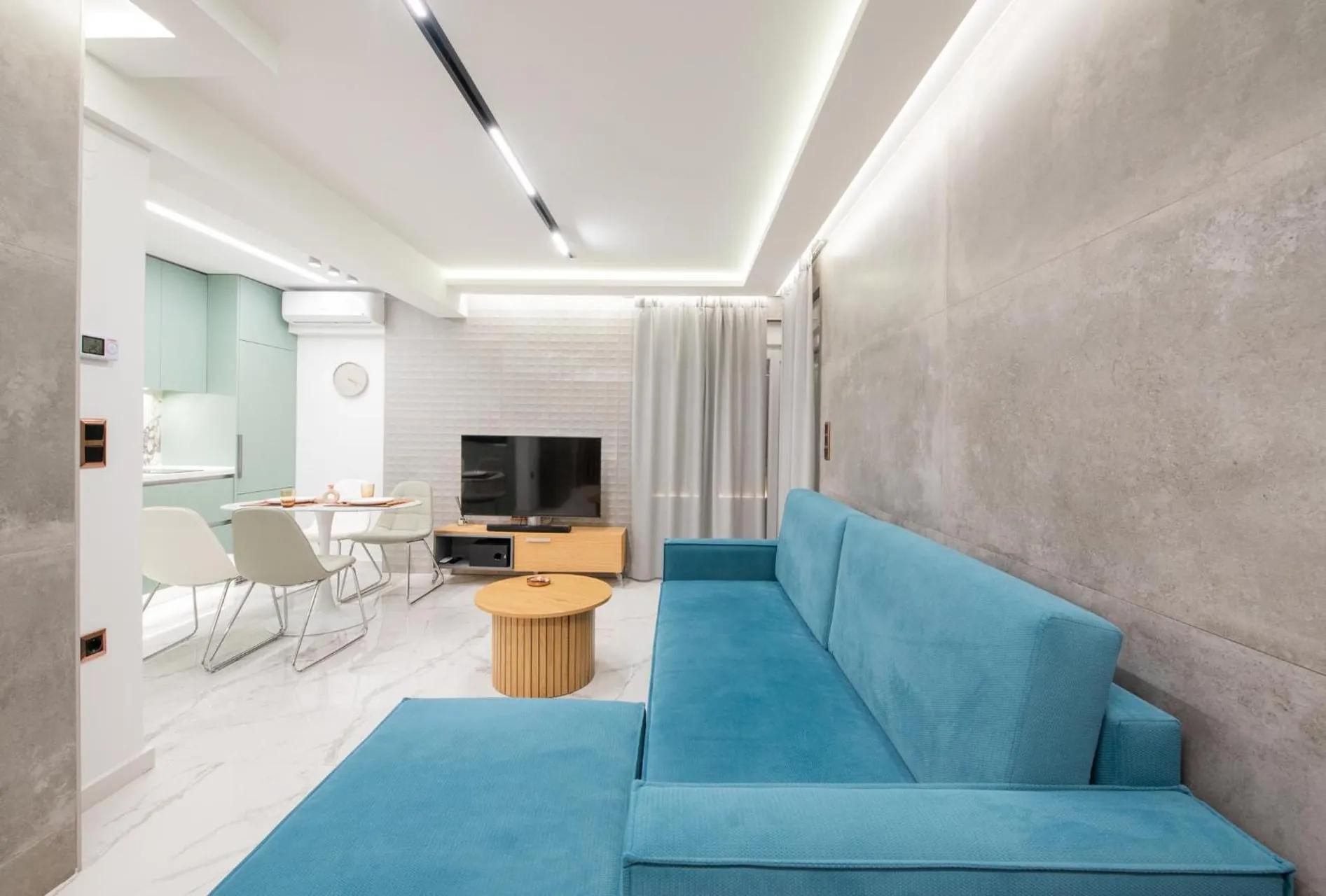 Onyx Stylish Central #NorthSky photo