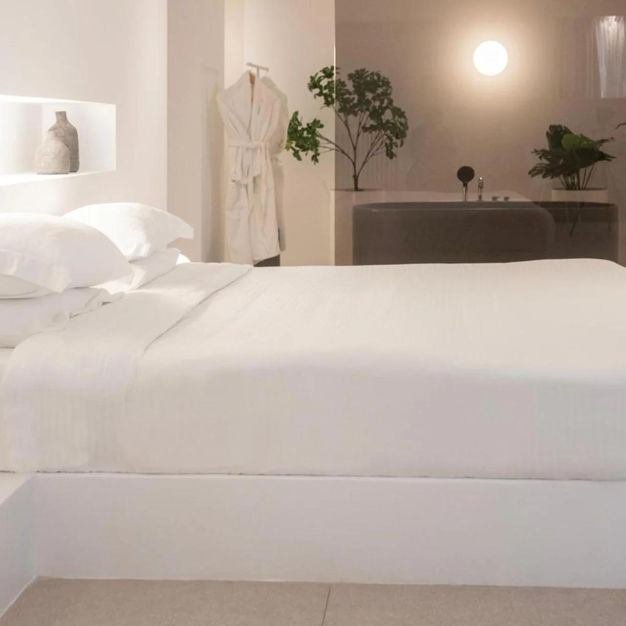 Lilium Hotel Santorini photo