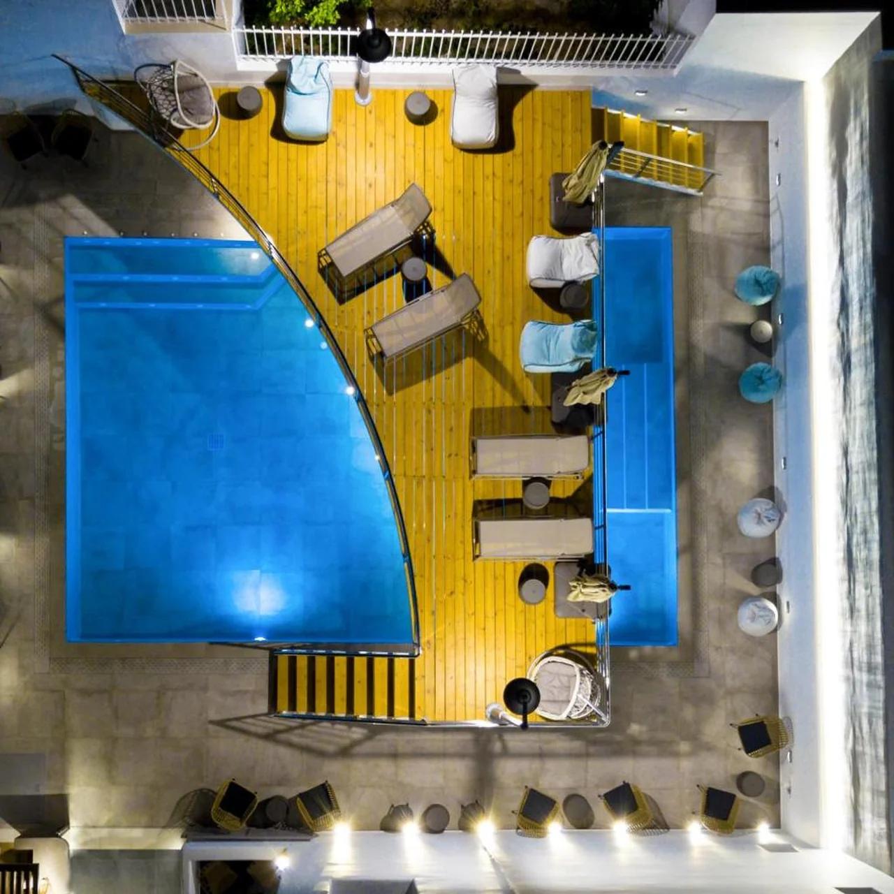 Deluxe Suites Santorini foto