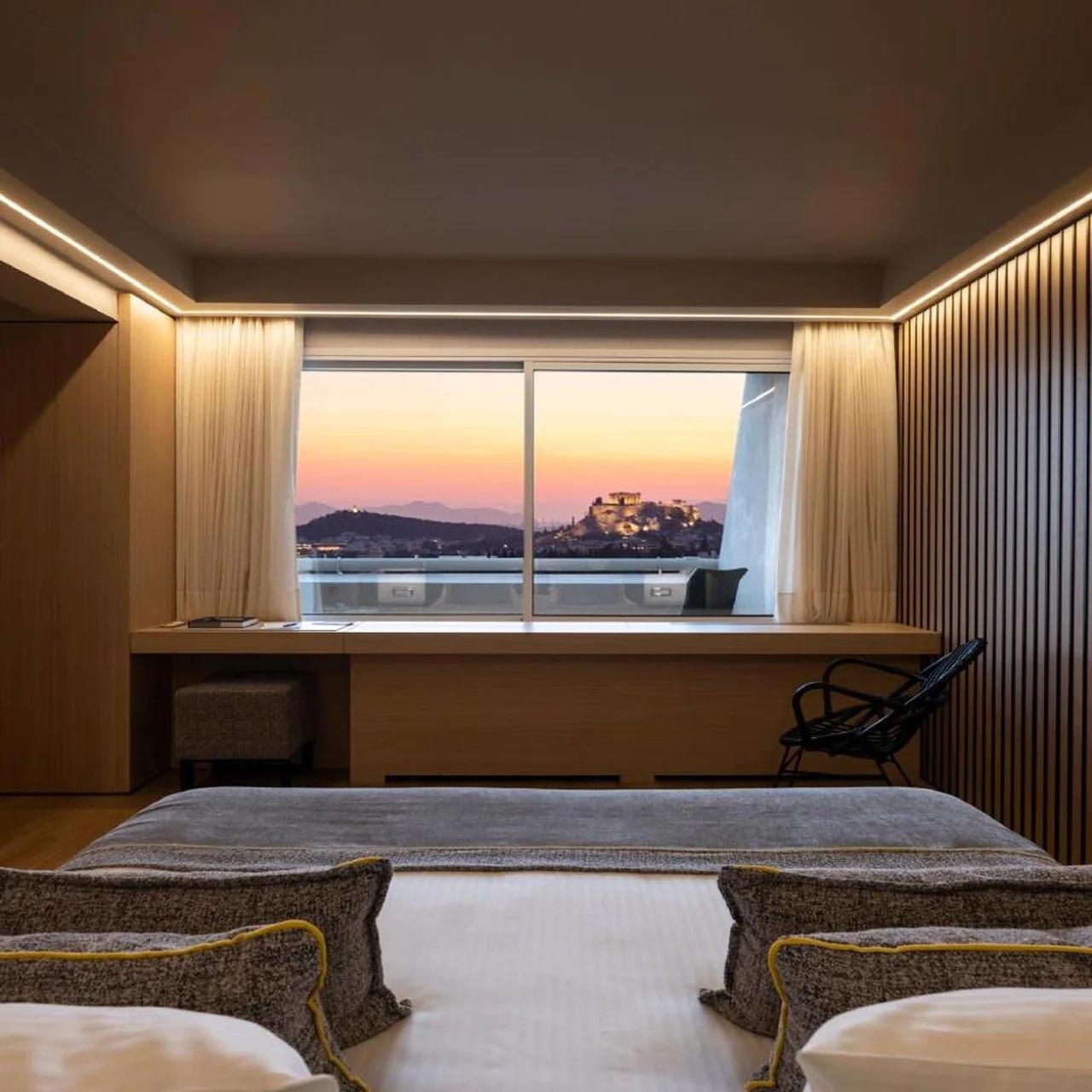 Divani Caravel photo