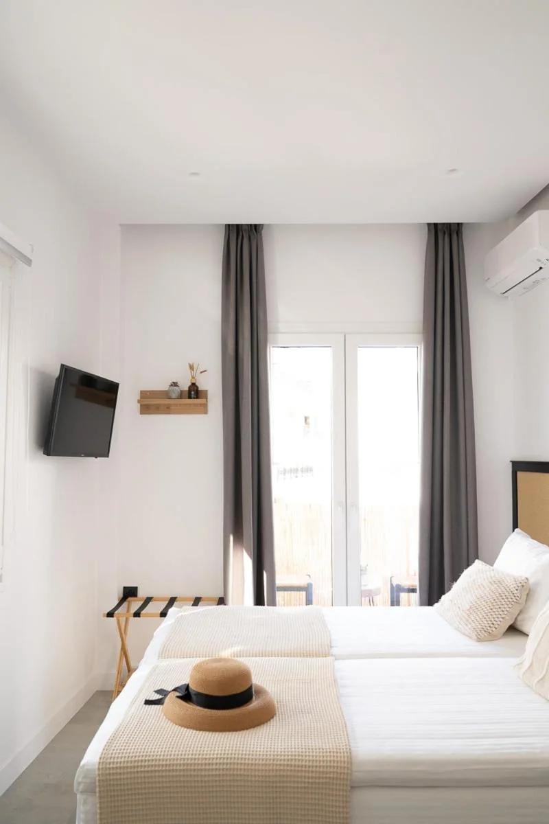 Eleana Hotel photo