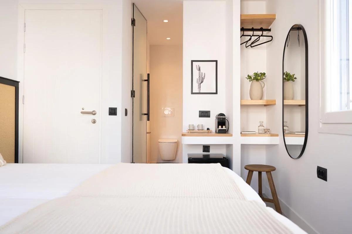 Eleana Hotel photo