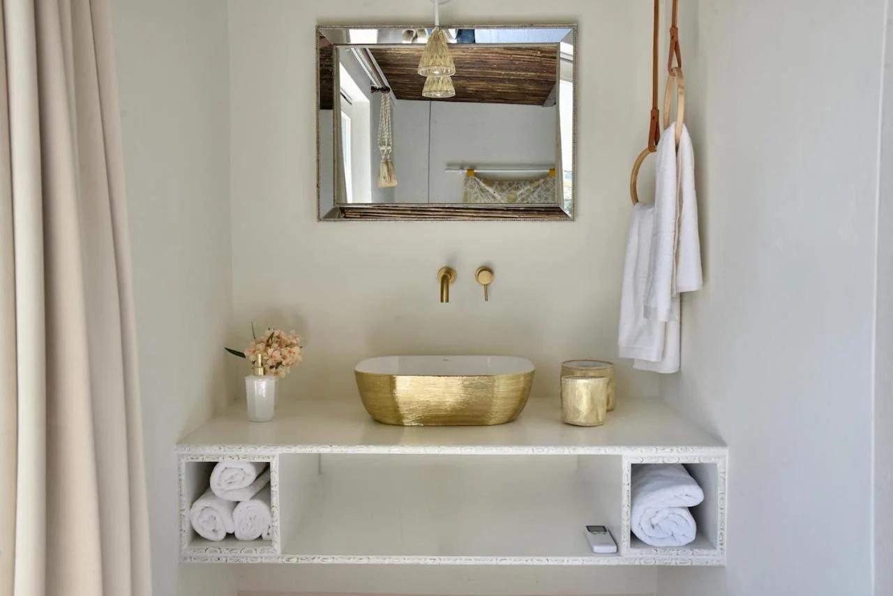 Elefthia Syros Exclusive Suite-Sea View & Jacuzzi photo
