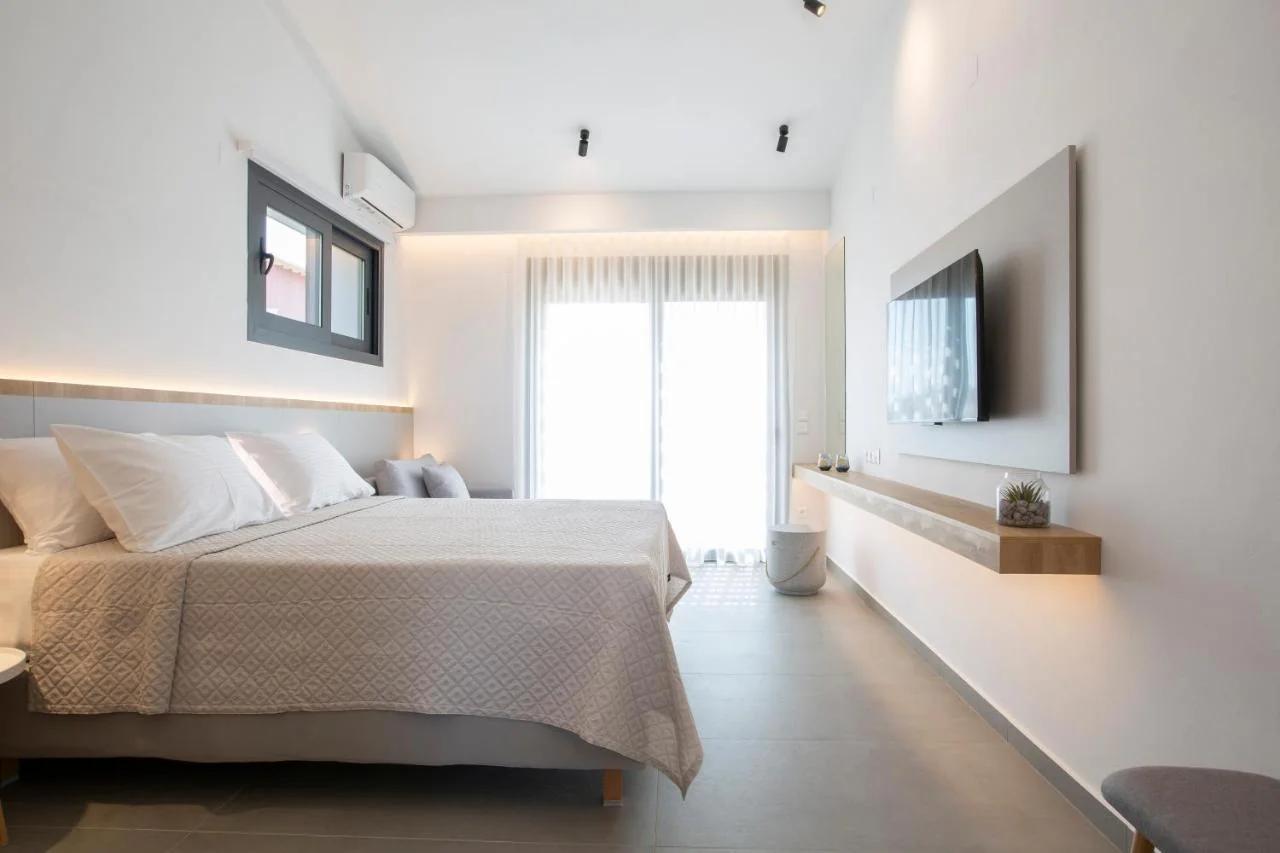 Elianthi Luxury Apartments photo
