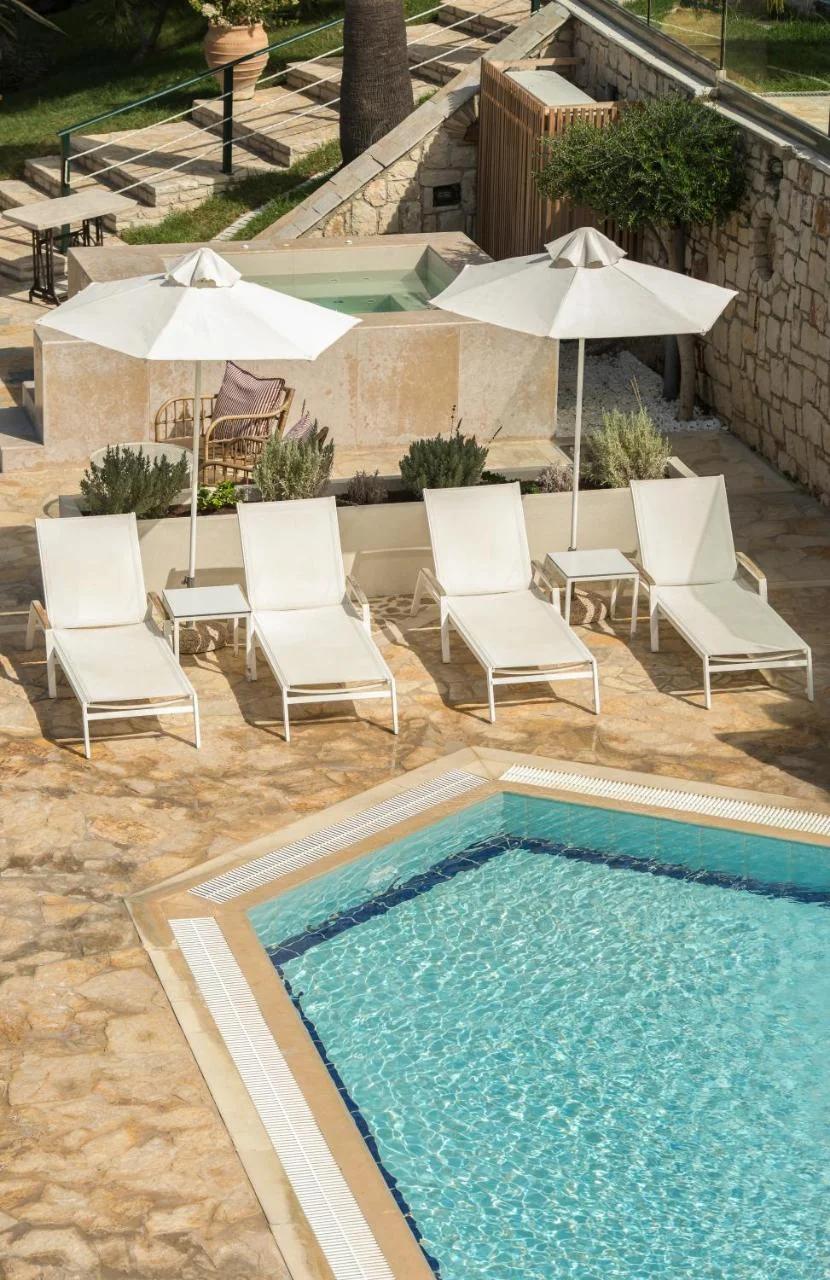 Erietta Aparthotel