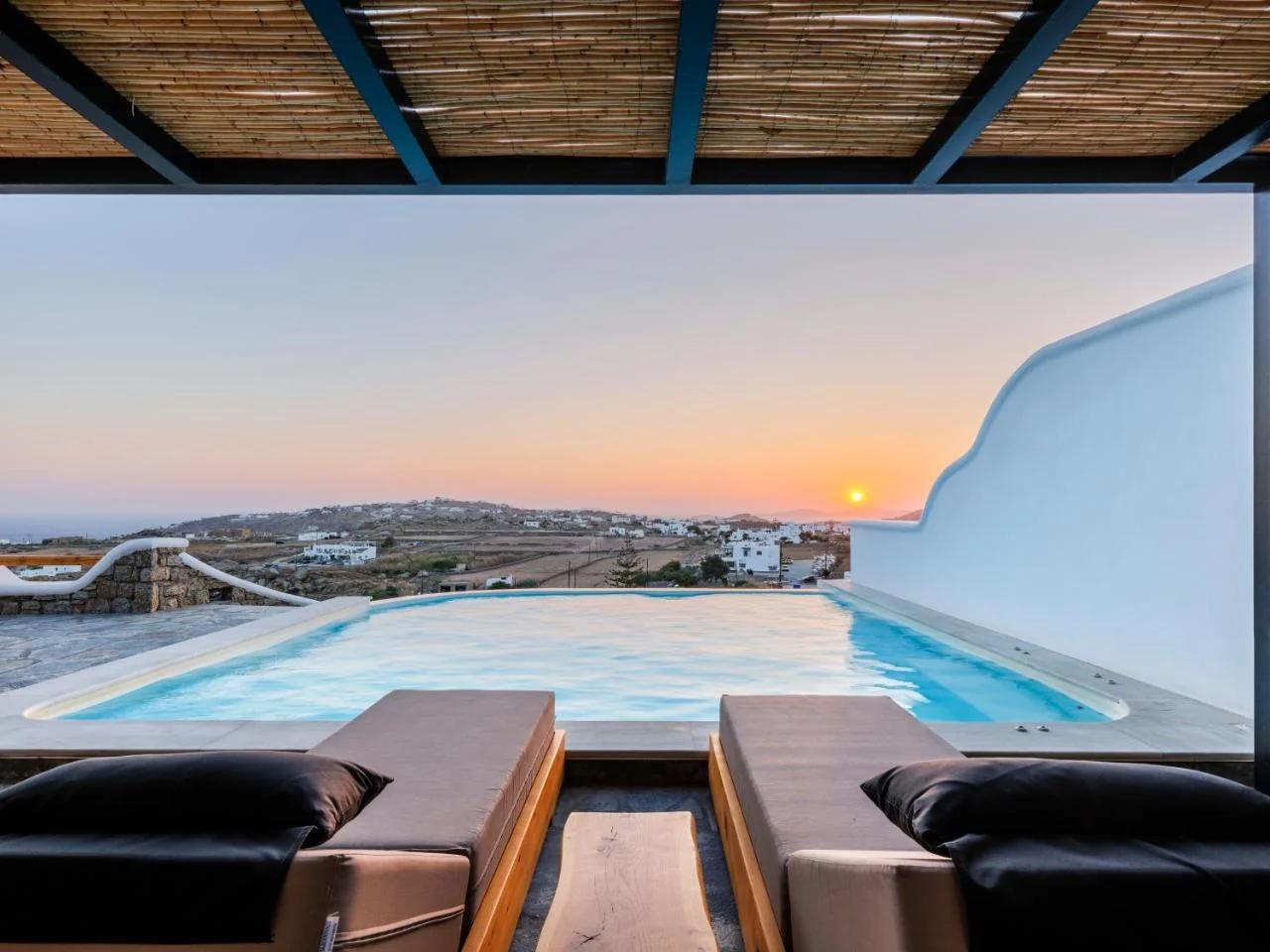 Evi Suites & Villas photo