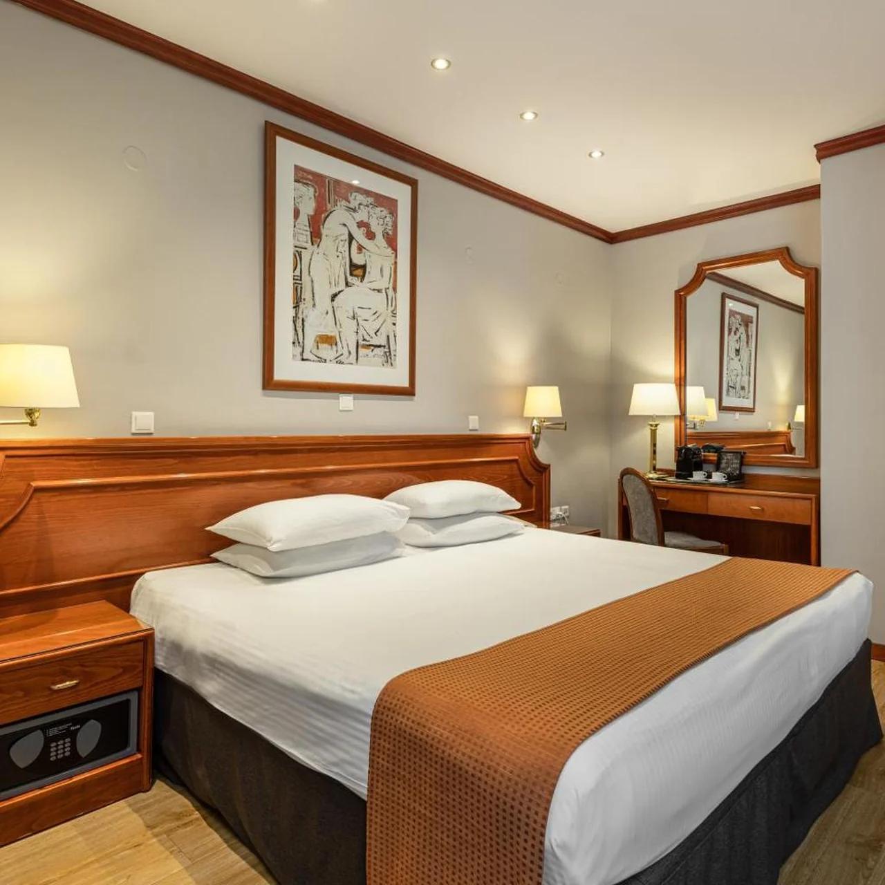 Holiday Inn Thessaloniki by IHG photo