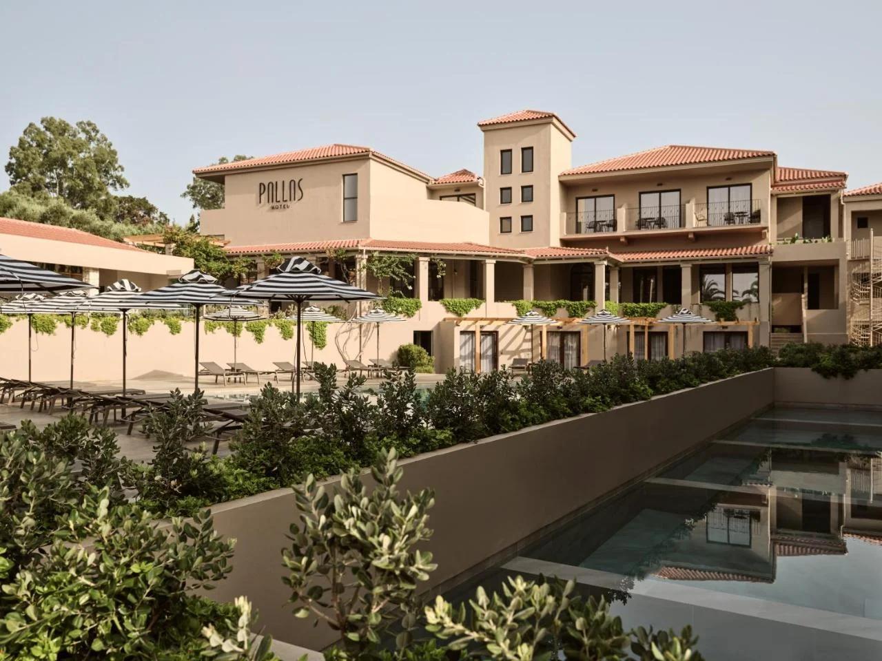 Hotel Pallas foto
