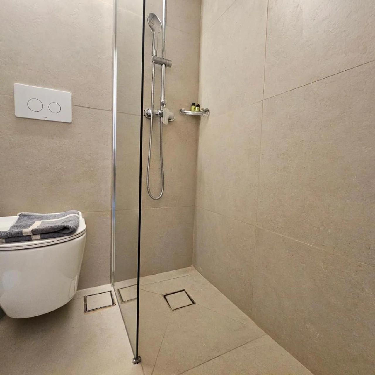 G92 City Hotel photo