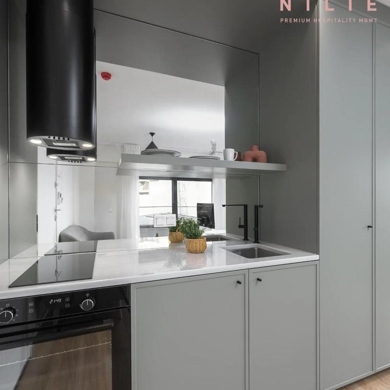 Manzzaro, Nilie Hospitality MGMT photo