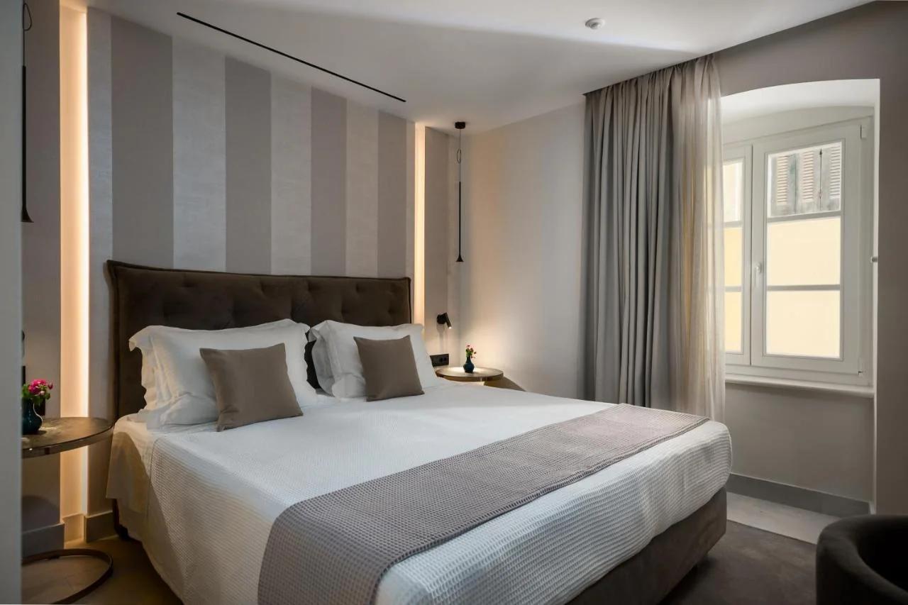 New York Luxury Suites photo