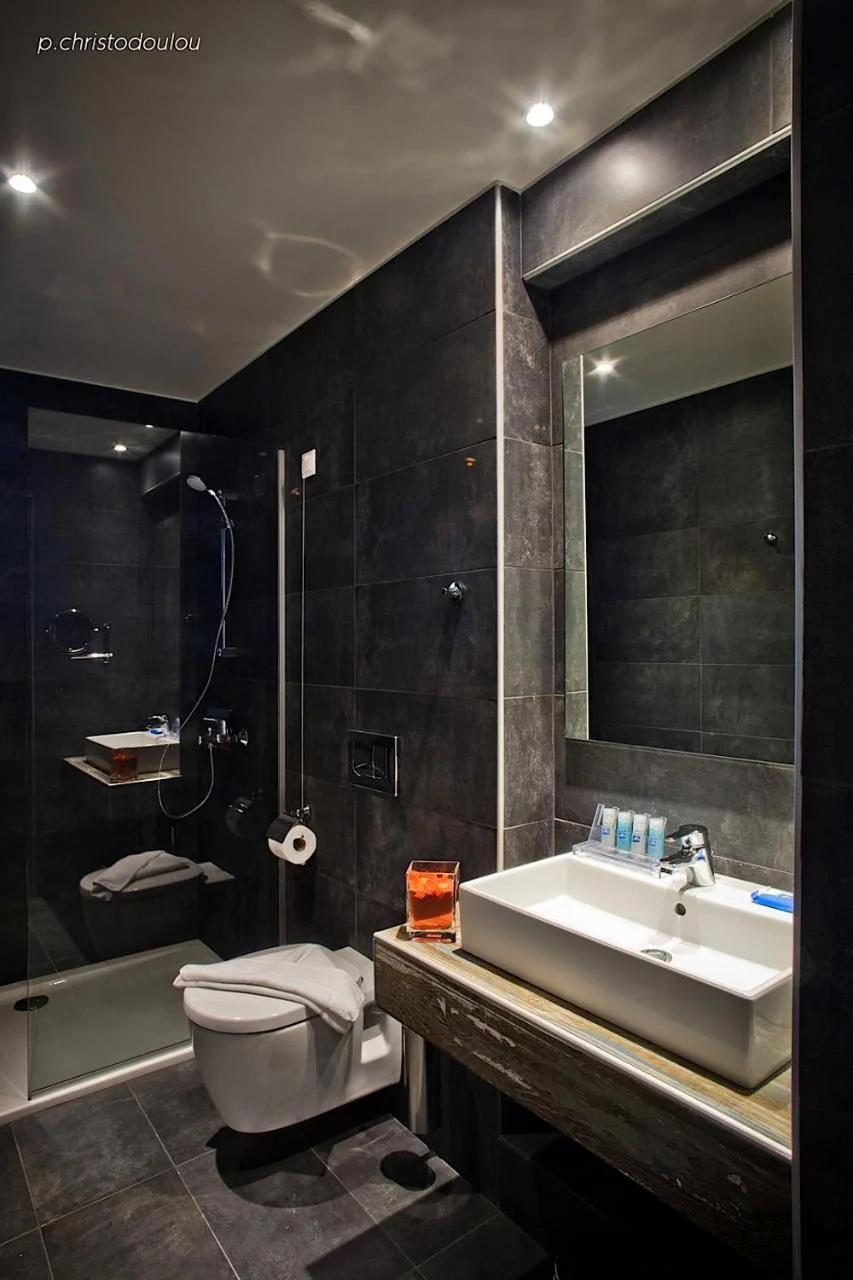 Parasol Luxury Hotel & Suites Adults Only photo