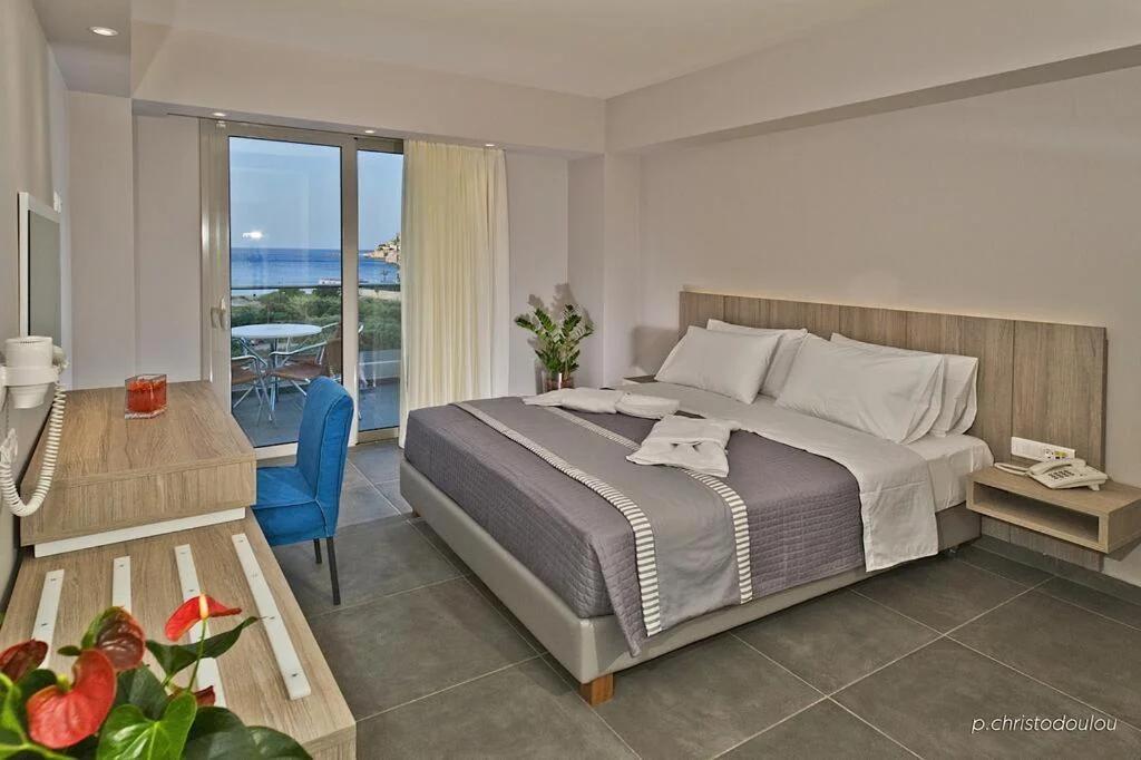 Parasol Luxury Hotel & Suites Adults Only photo