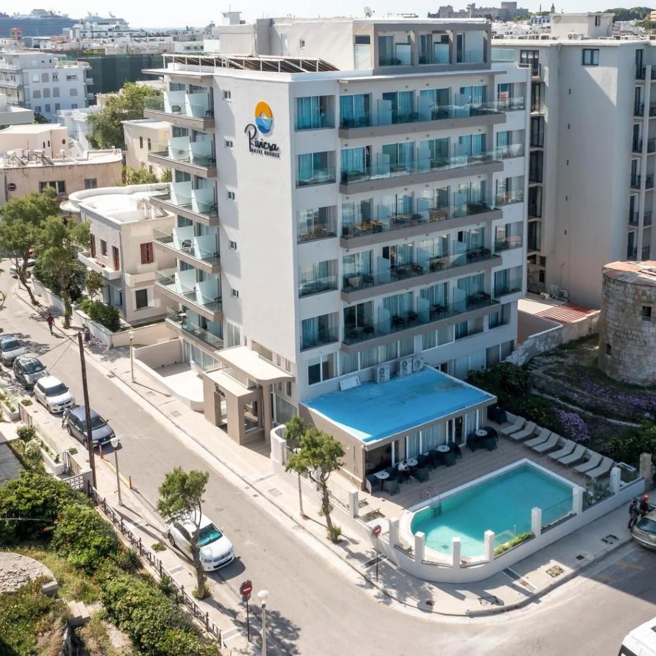 Hotel Riviera photo