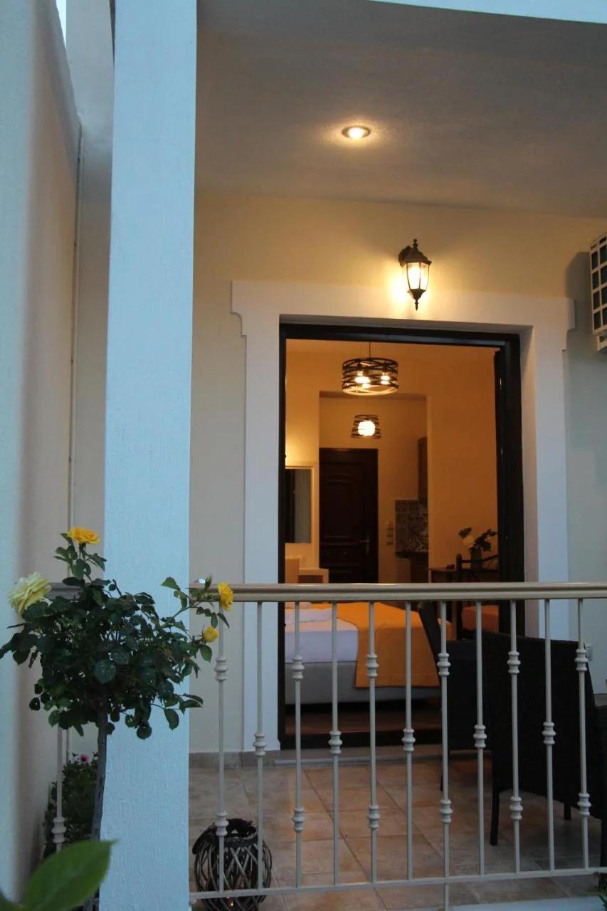 Smaragda Studios Skopelos foto