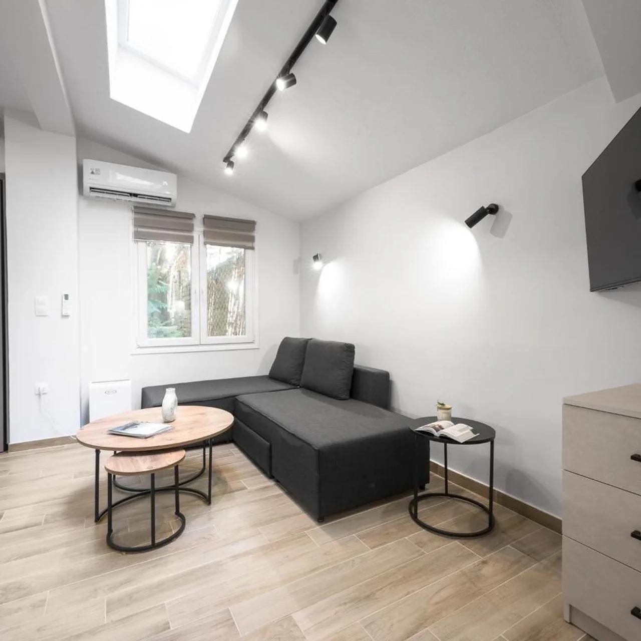 Vesper Apartments, The Luxury Suites
