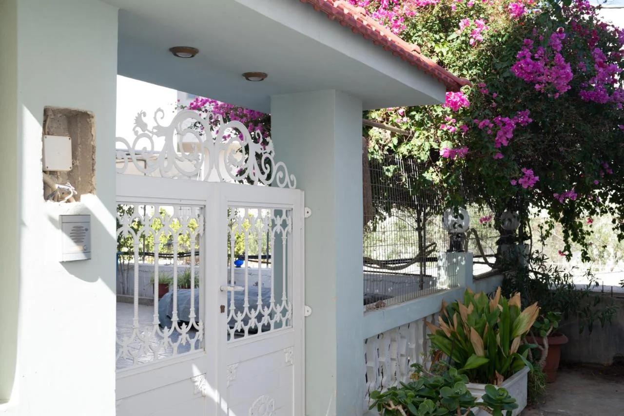 Spacious 2BR Apartment with Balconies photo