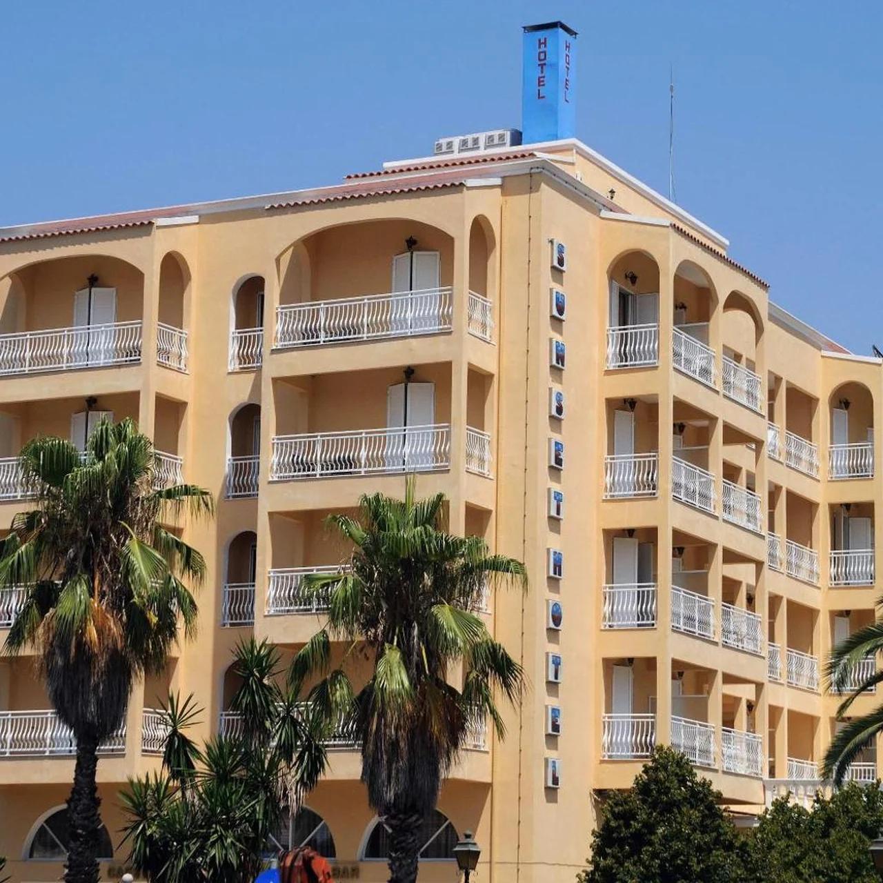Sunset Hotel photo