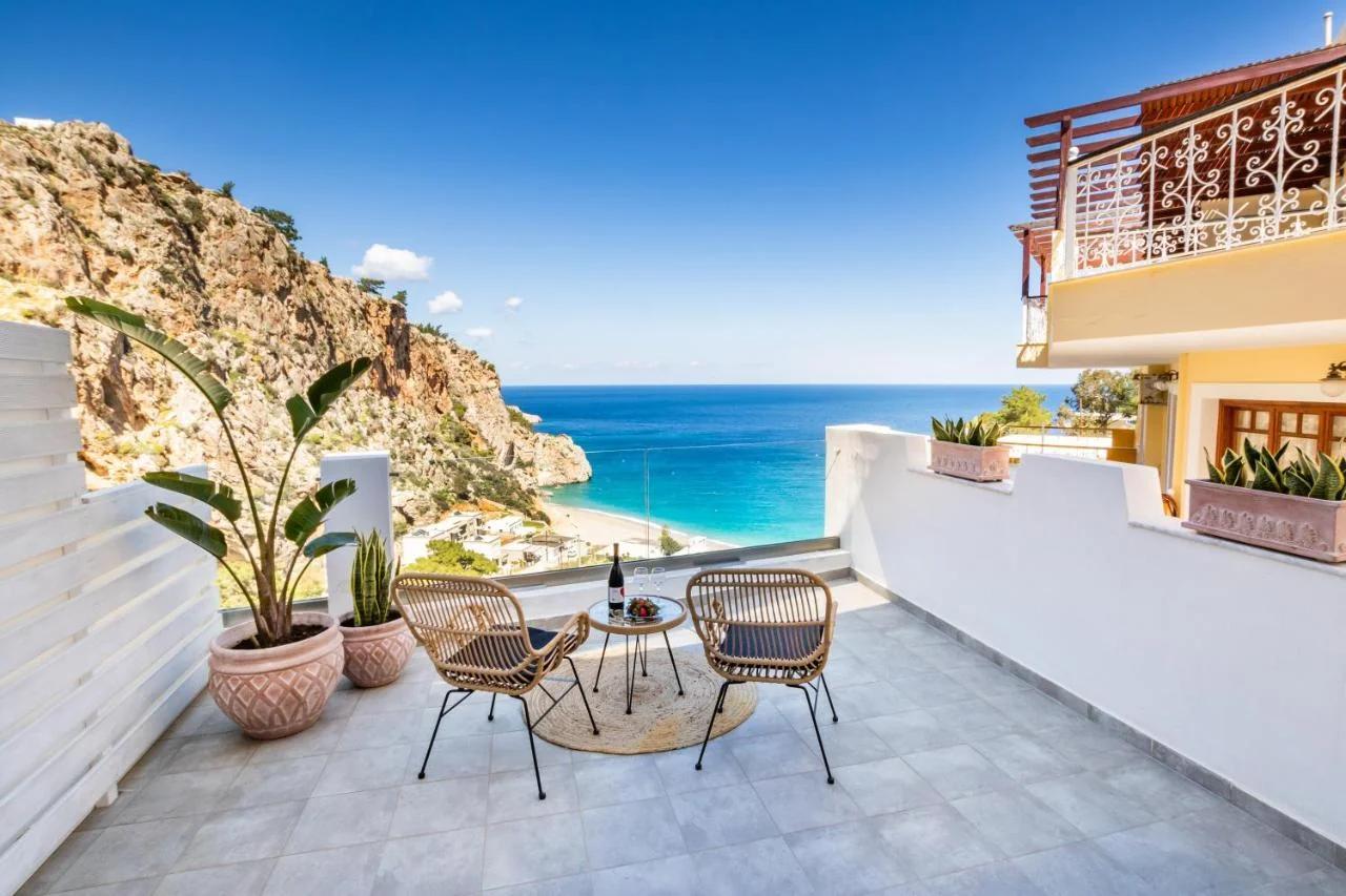 Yploui Suites