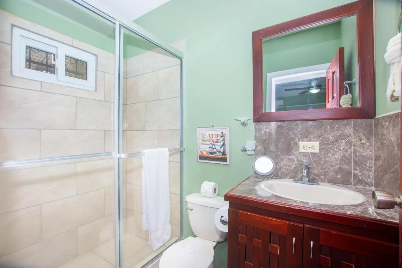 Wescot Villas Comfort photo