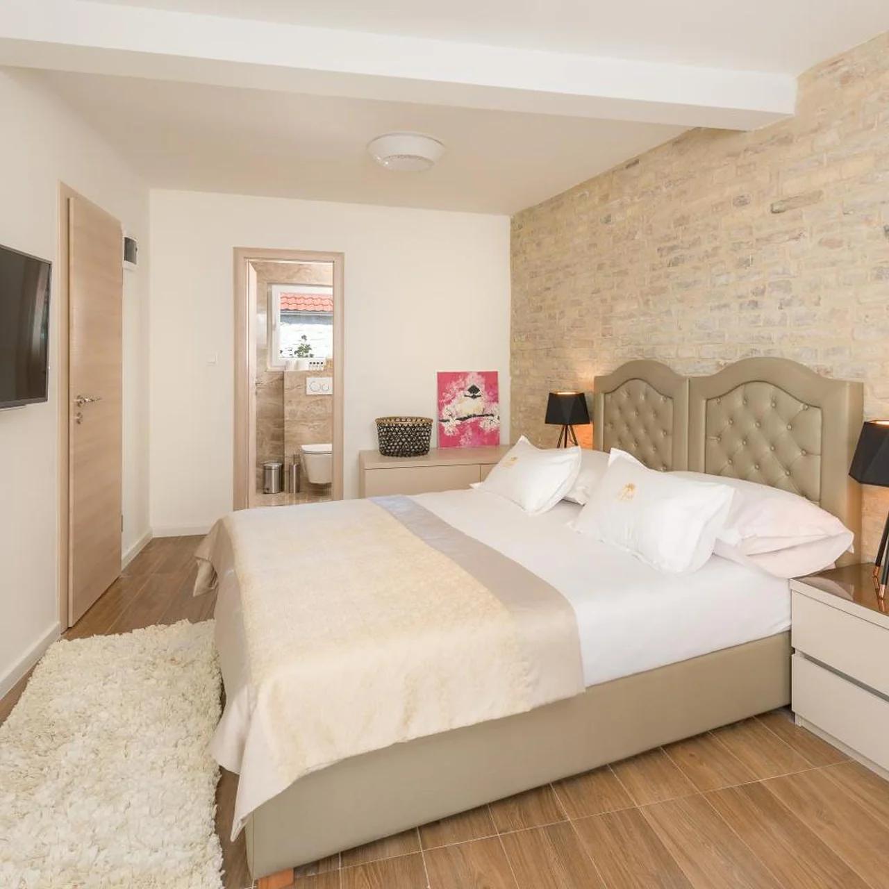 Agava Lux Rooms&Pool photo