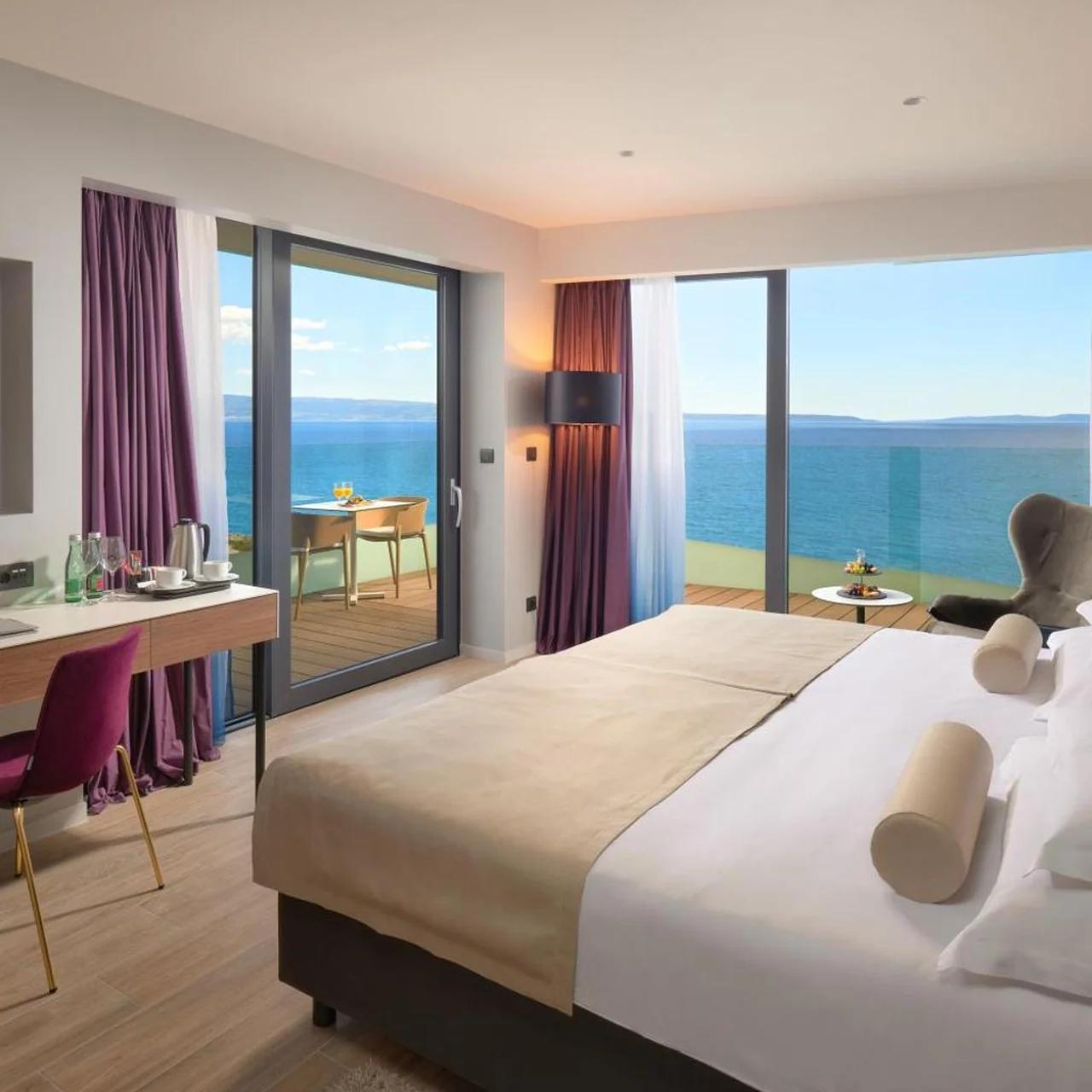 Amphora Hotel photo