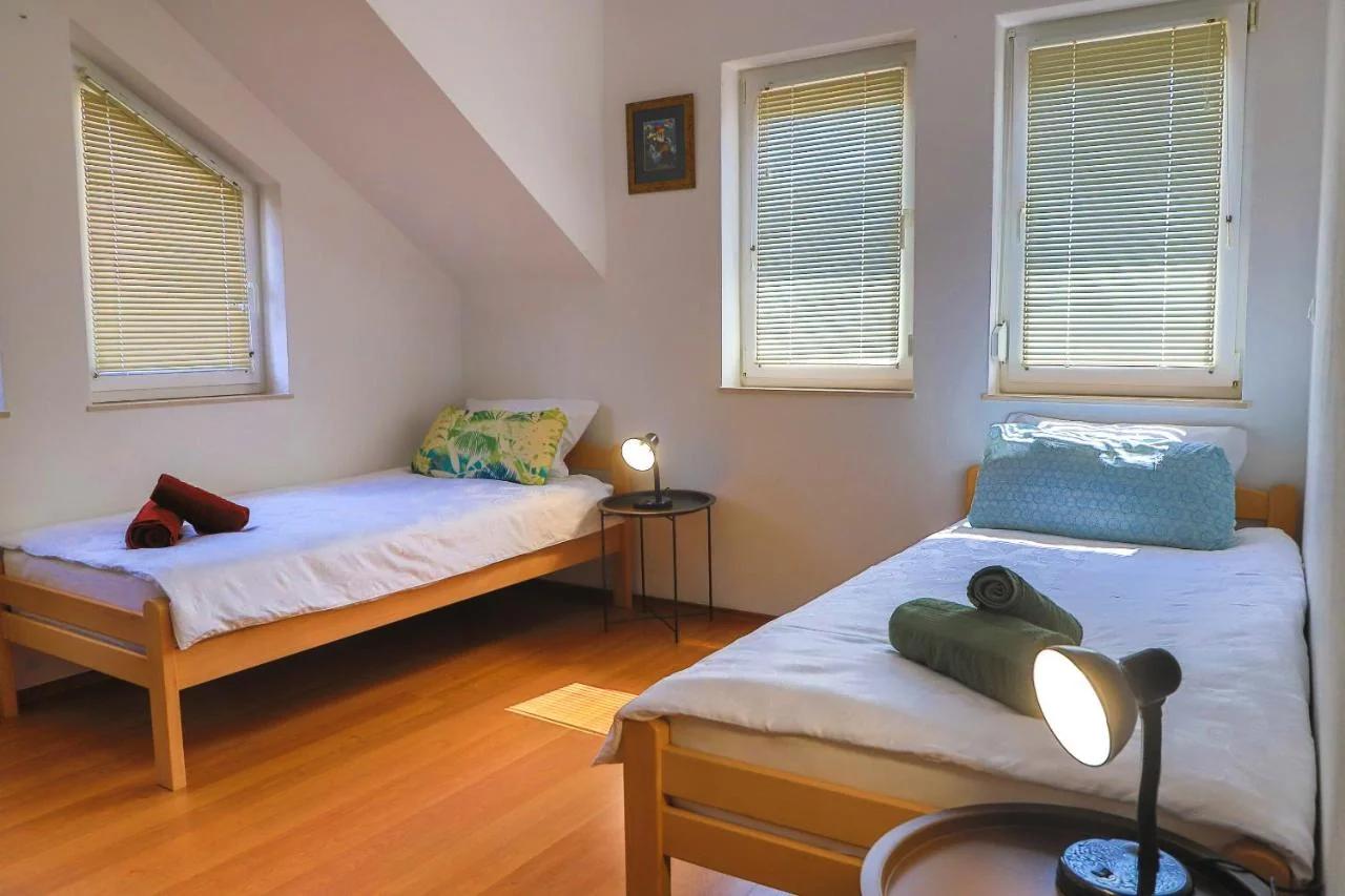APARTMAN NAAJ foto