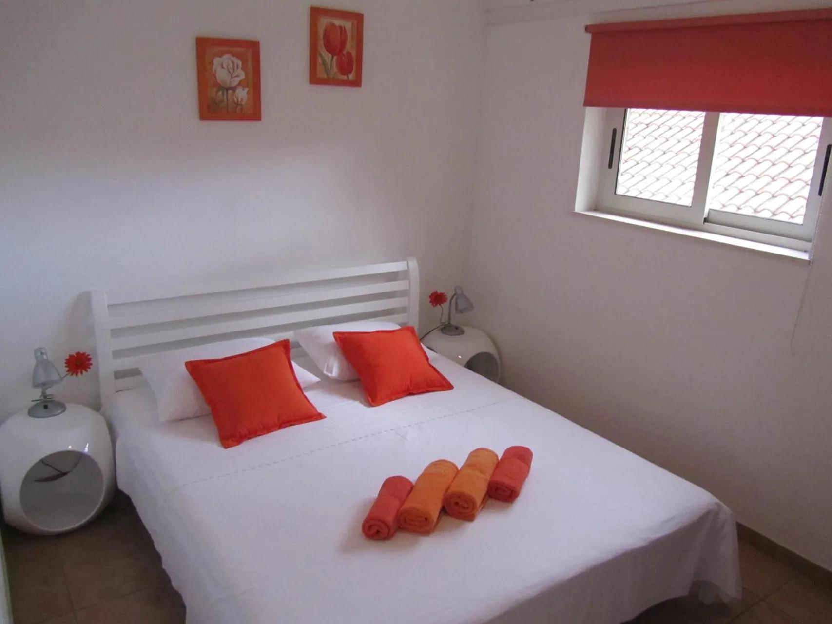 Shell Bay Apartments photo