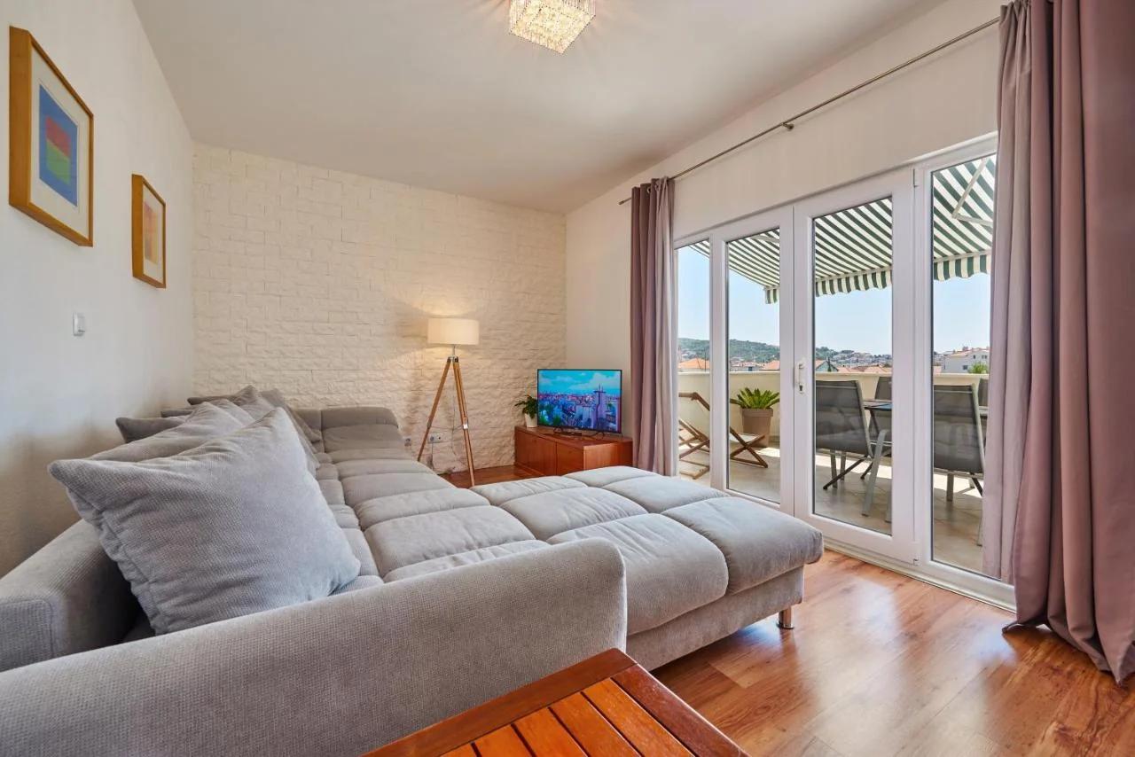 Apartmani Sara i Klara photo