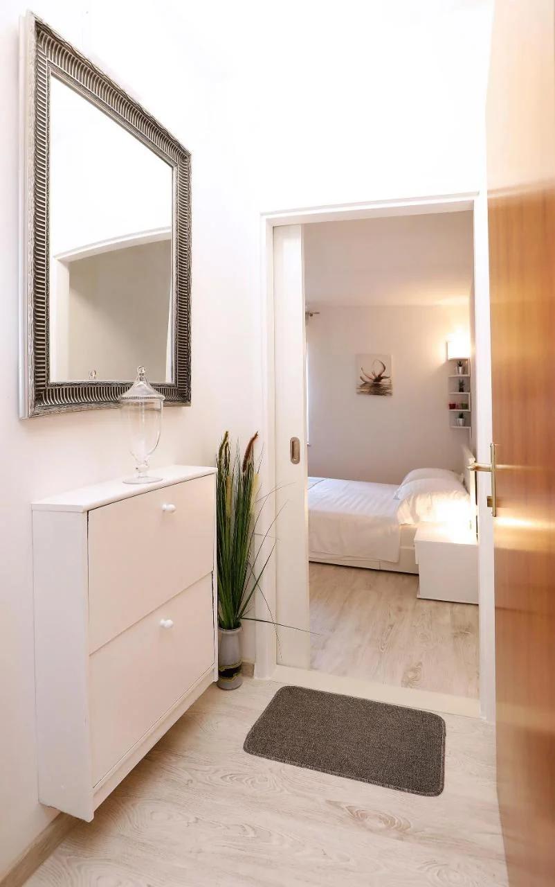 Apartment B&J Very Near Center of Town (Riva) photo