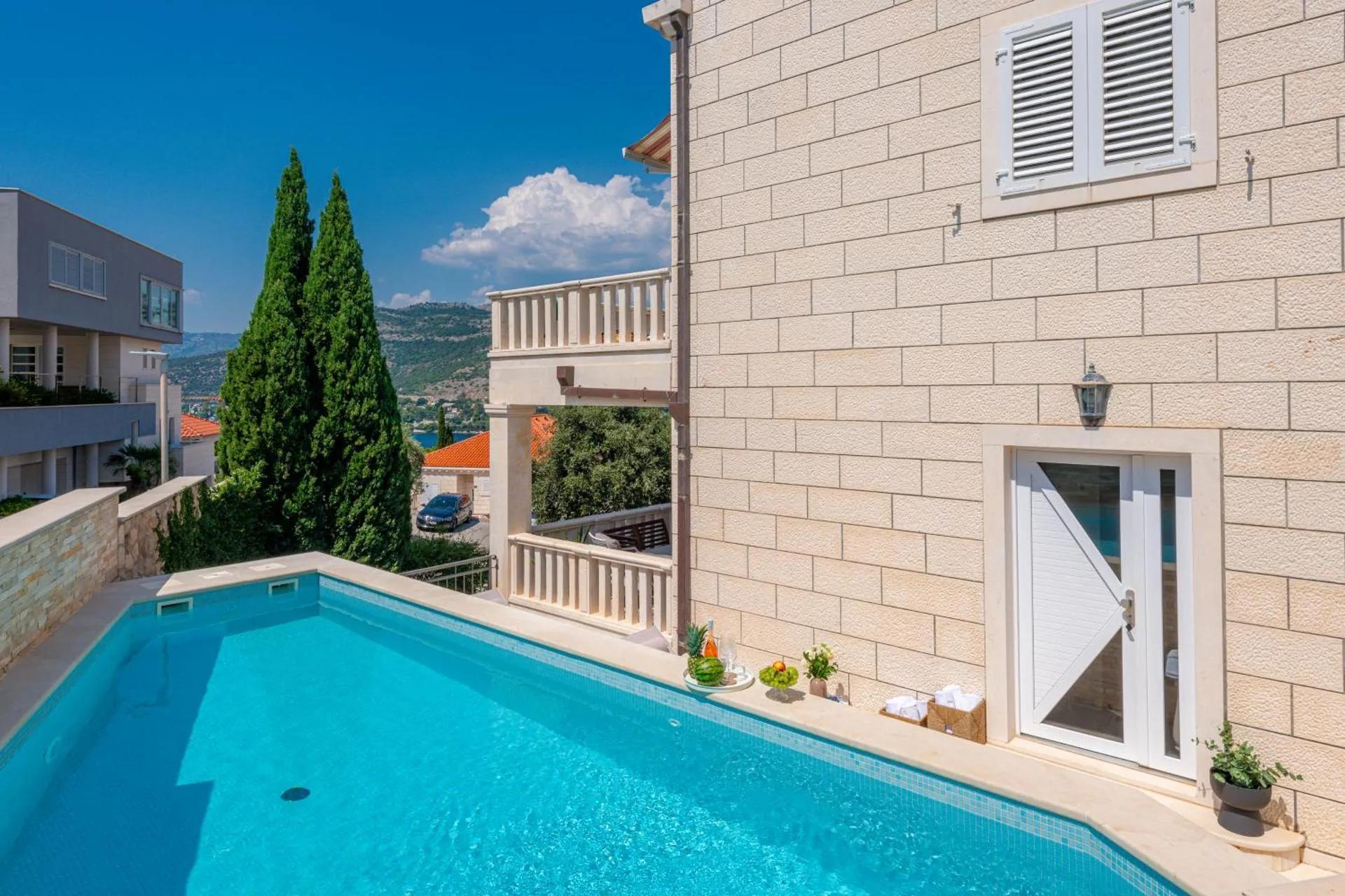 Apartment Barbara with Private pool photo