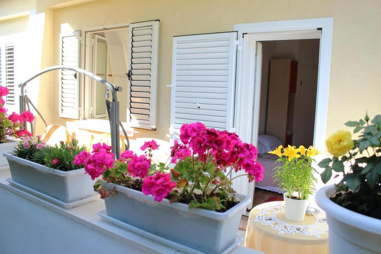 Apartment Marinero with FREE parking photo