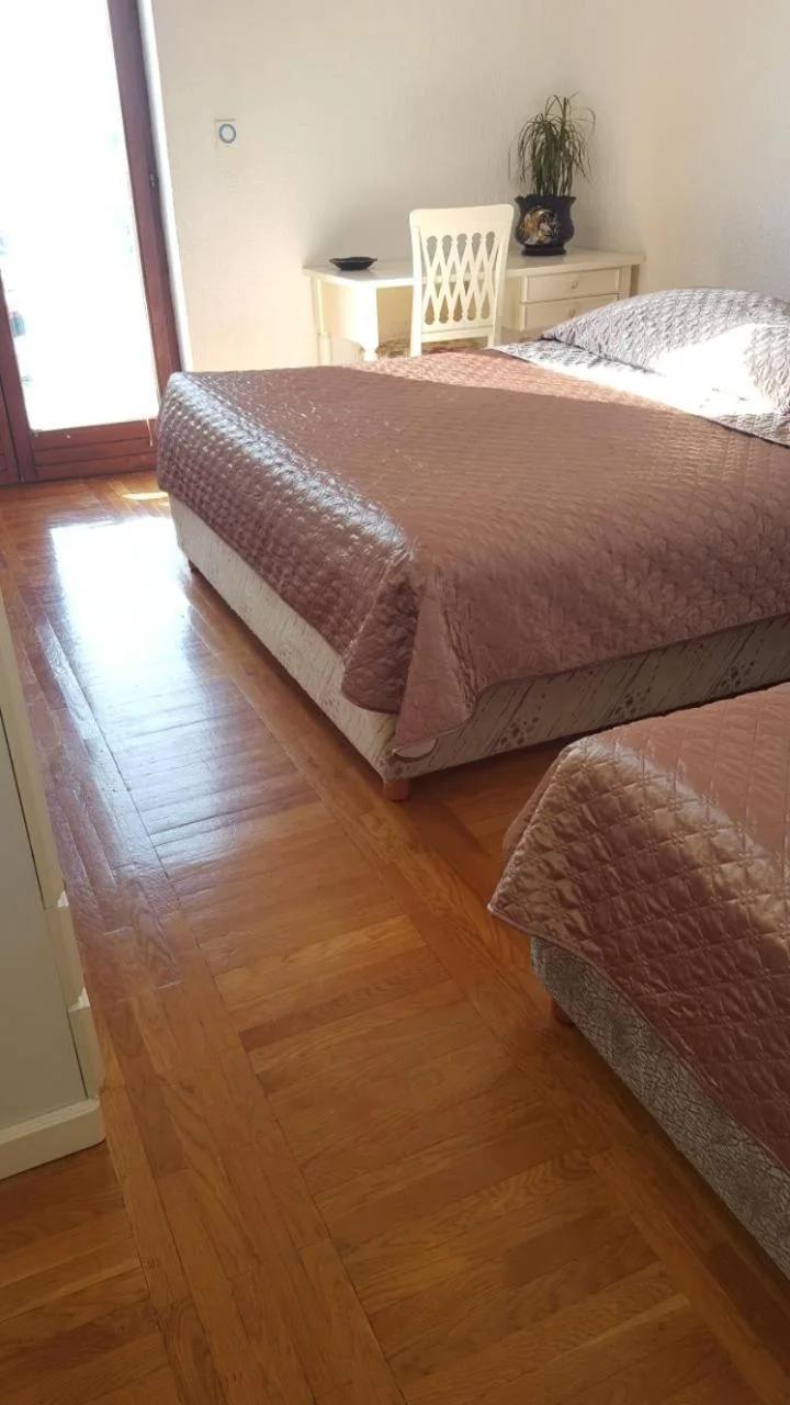 Apartment Sara